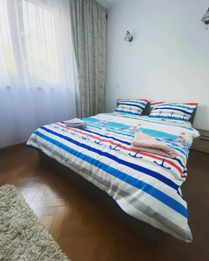 Hotel Gasthaus Vld Băile Herculane Esterno foto
